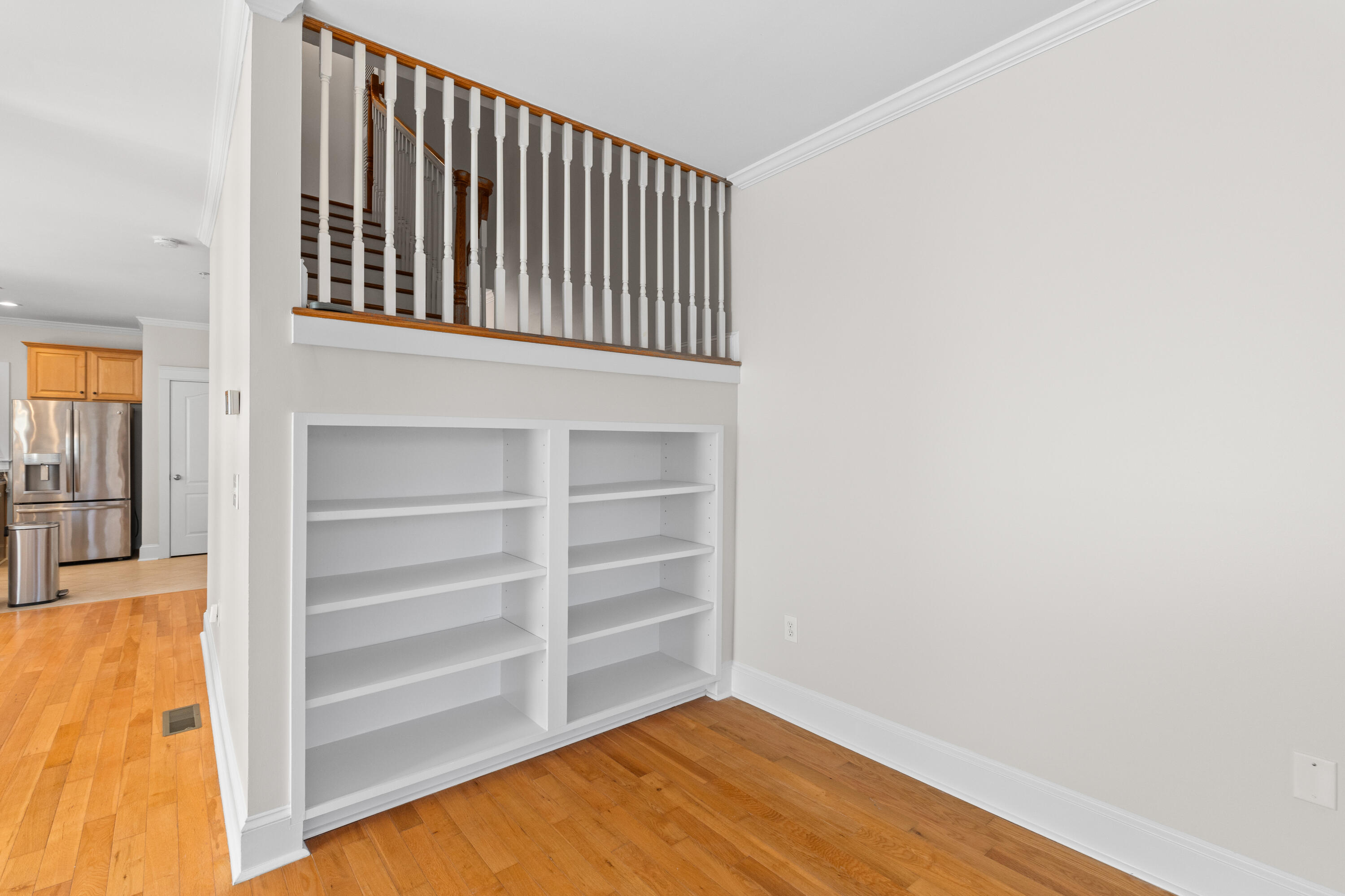 128 Summers Creek Court, Unit 1094 Mount Pleasant, SC 29464 - Photo 14 of 27 1G1A1804