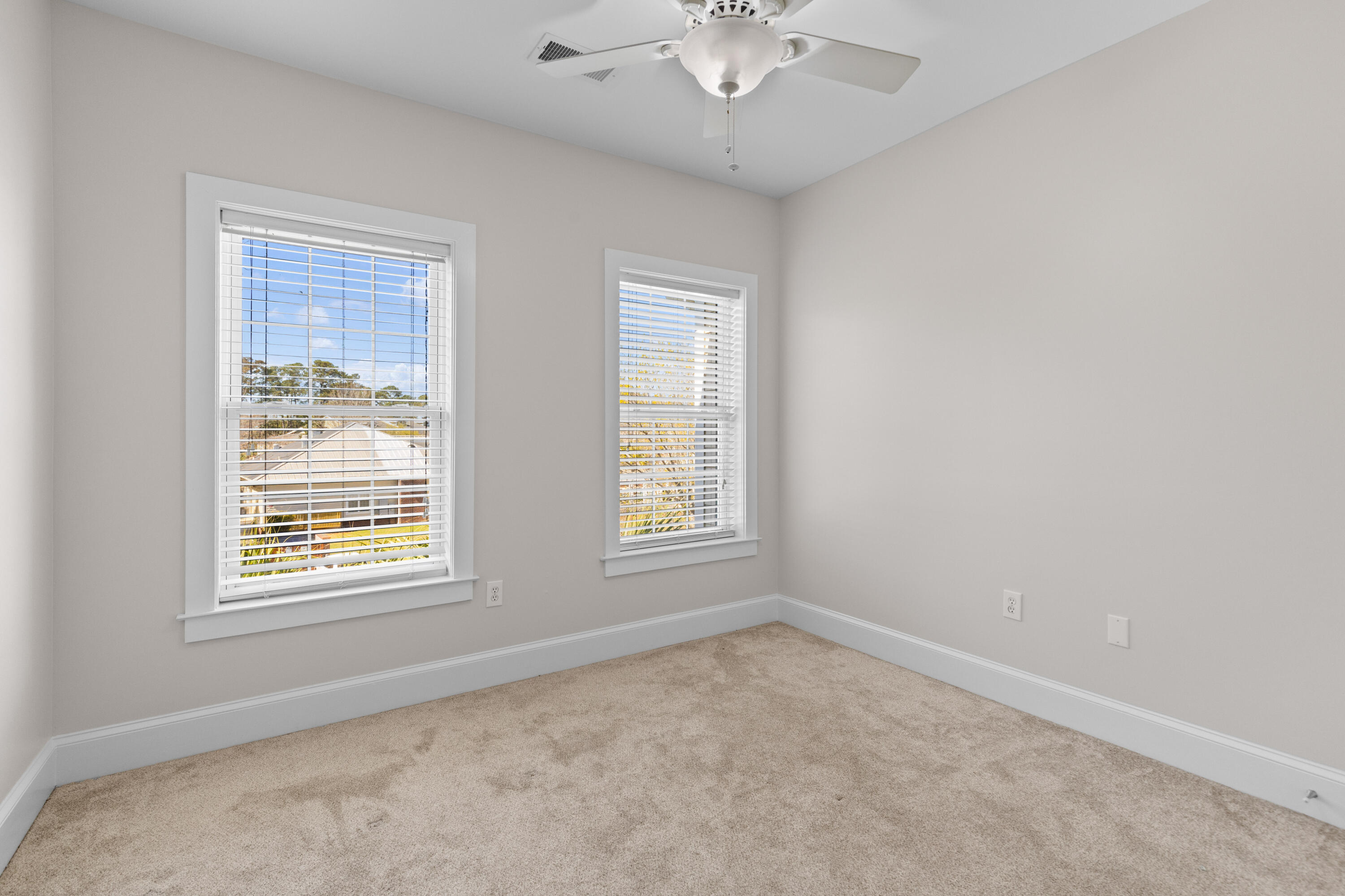 128 Summers Creek Court, Unit 1094 Mount Pleasant, SC 29464 - Photo 23 of 27 1G1A1864