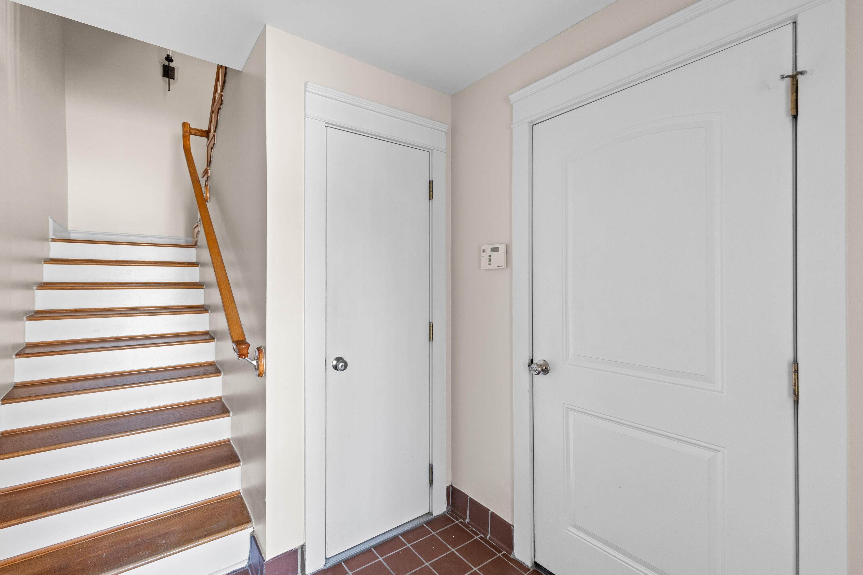 128 Summers Creek Court, Unit 1094 Mount Pleasant, SC 29464 - Photo 3 of 27 1G1A1744