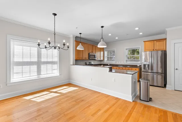 $3,200 | 128 Summers Creek Court, Unit 1094, Mount Pleasant, SC 29464