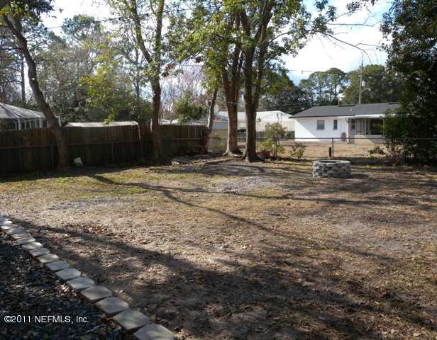 7918 Old Kings Road South Jacksonville, FL 32217 - Photo 13 of 16 Backyard