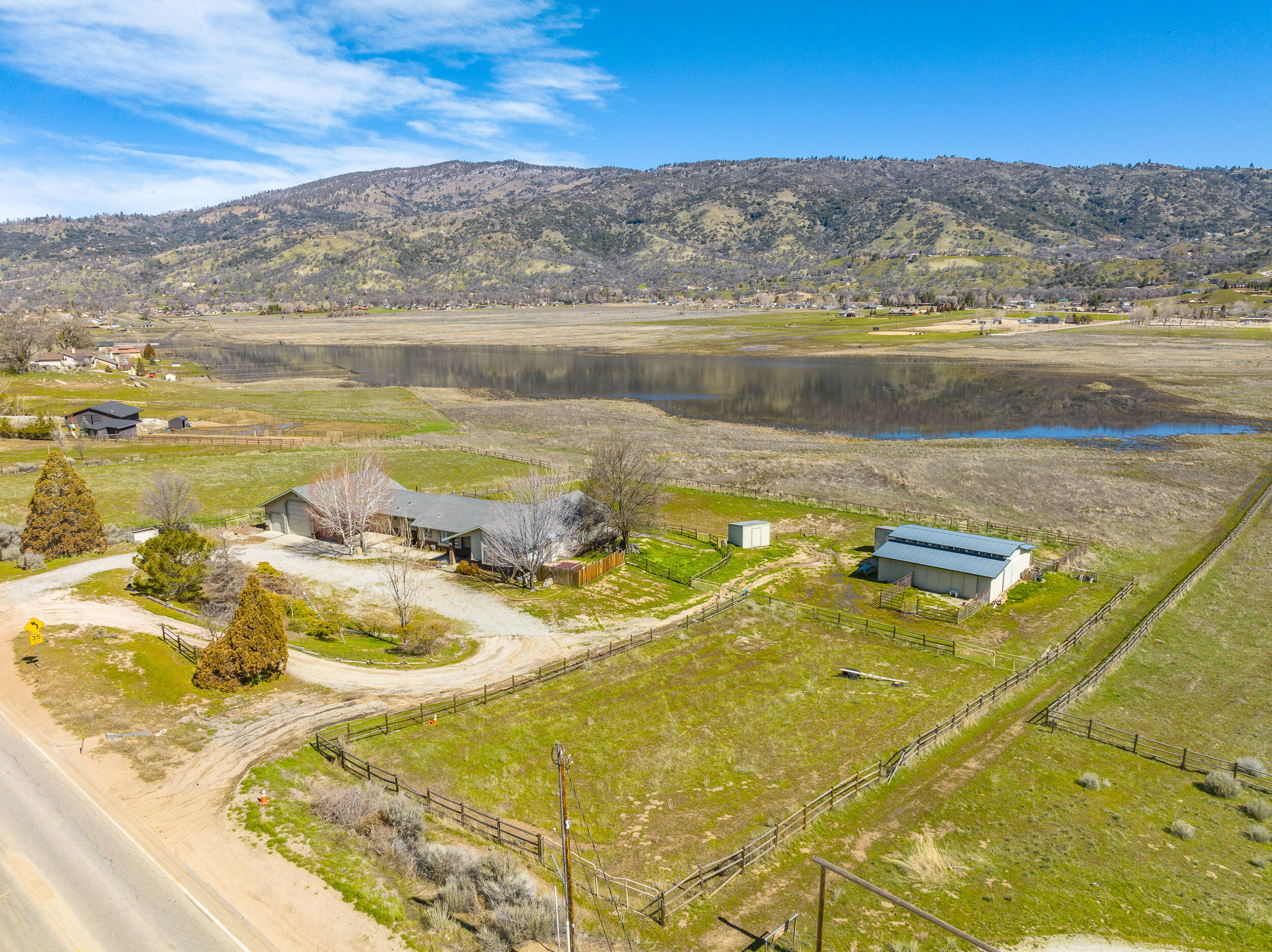 28061 Cumberland Road Tehachapi, CA 93561 - Photo 46 of 48 Cumberland-52