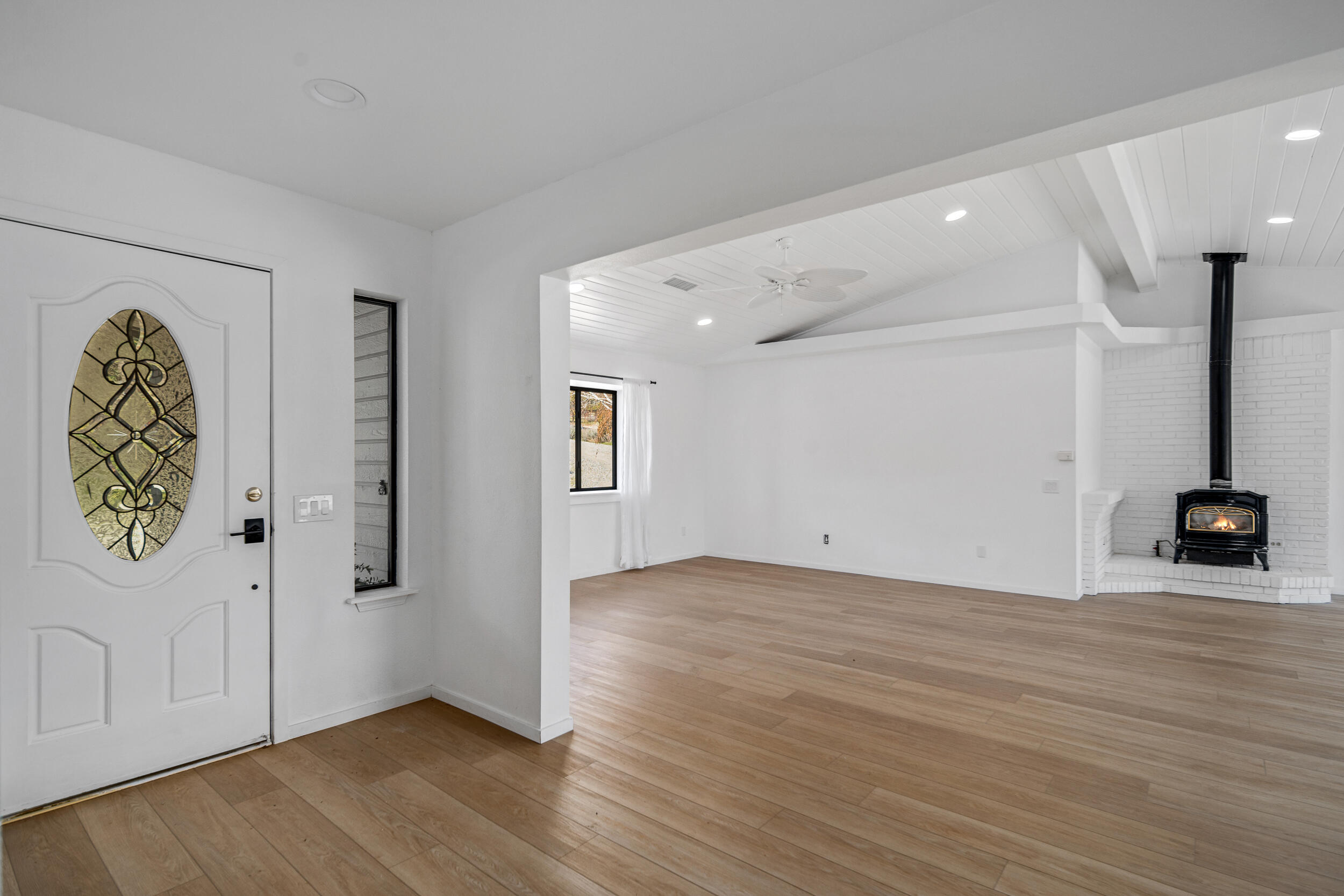 28061 Cumberland Road Tehachapi, CA 93561 - Photo 7 of 48 Cumberland-07