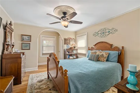 $585,000 | 1008 West 71st Terrace, Kansas City, MO 64114