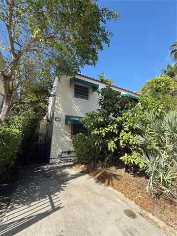 $1,600 | Flamingo-Lummus, Miami Beach, FL 33139