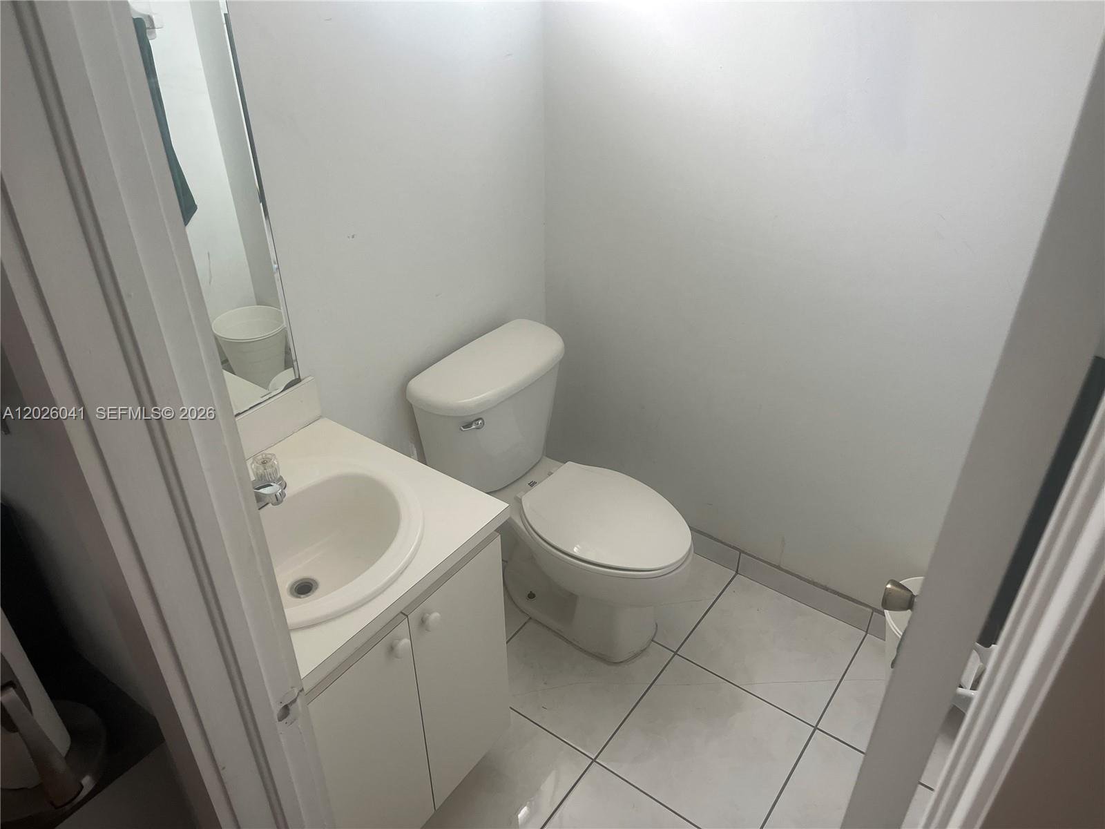 12015 Southwest 14th Street Miami, FL 33184 - Photo 10 of 24