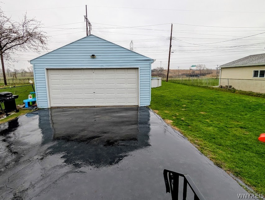 63 St Boniface Road Cheektowaga, NY 14225 - Photo 4 of 29