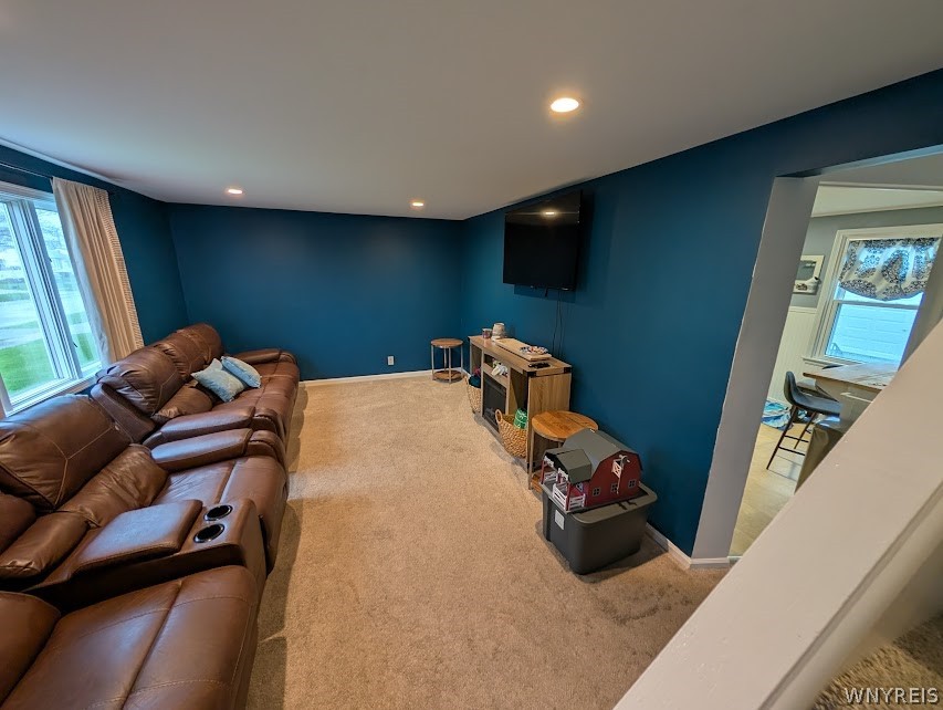 63 St Boniface Road Cheektowaga, NY 14225 - Photo 9 of 29