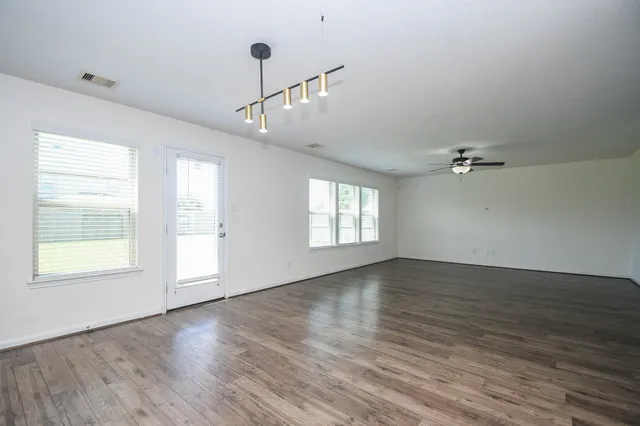 $2,574 | 3288 Havenwood Chase Lane, Pearland, TX 77584