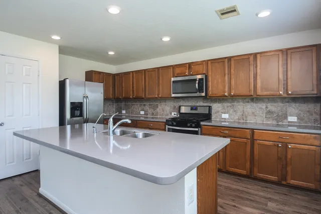 $2,574 | 3288 Havenwood Chase Lane, Pearland, TX 77584