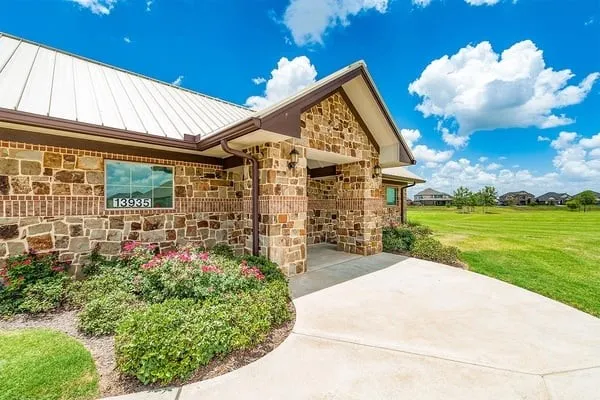 $2,574 | 3288 Havenwood Chase Lane, Pearland, TX 77584