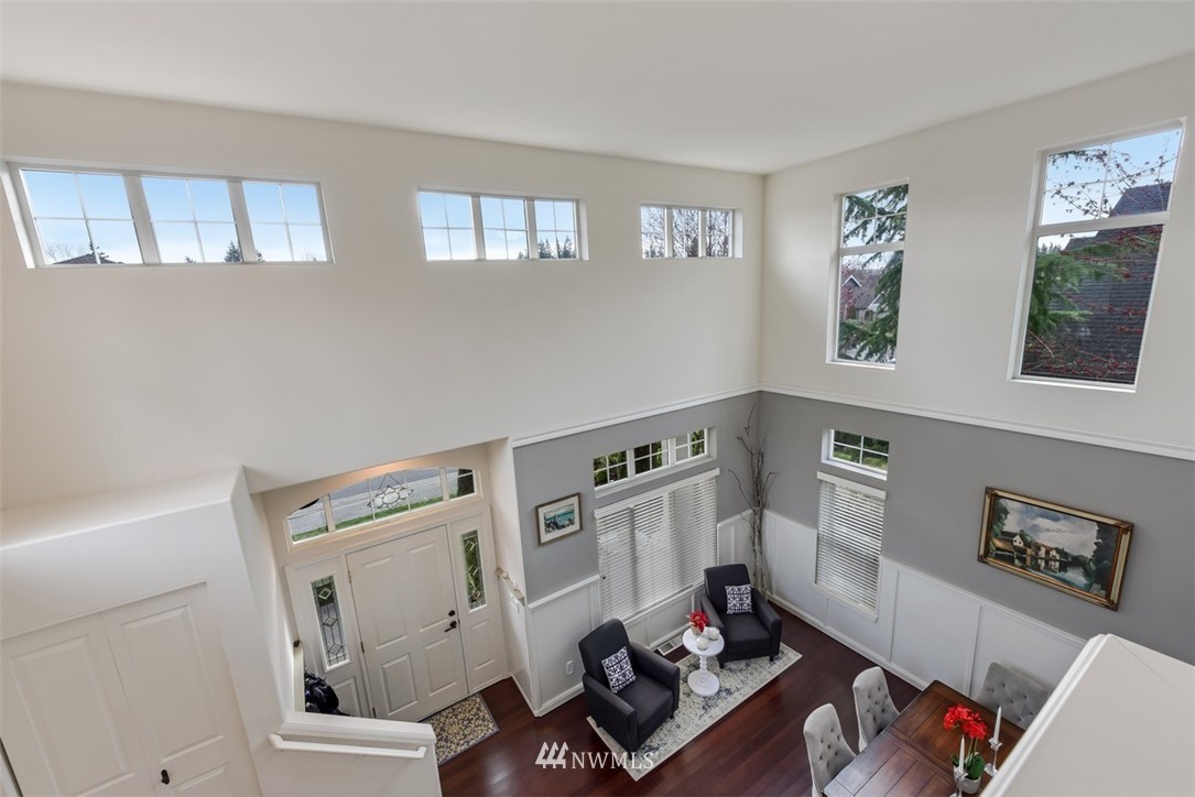 17604 31st Drive Southeast Bothell, WA 98012 - Photo 5 of 25 Gallery Image 5
