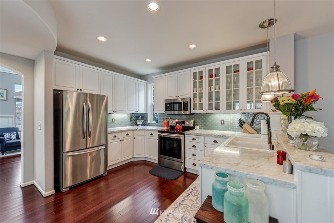 17604 31st Drive Southeast Bothell, WA 98012 - Photo 6 of 25 Gallery Image 6