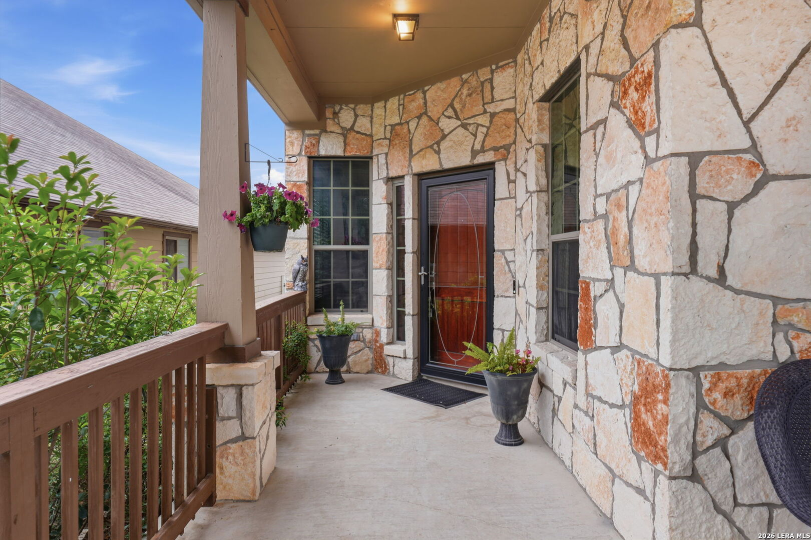 516 Brook Shadow Cibolo, TX 78108 - Photo 4 of 39