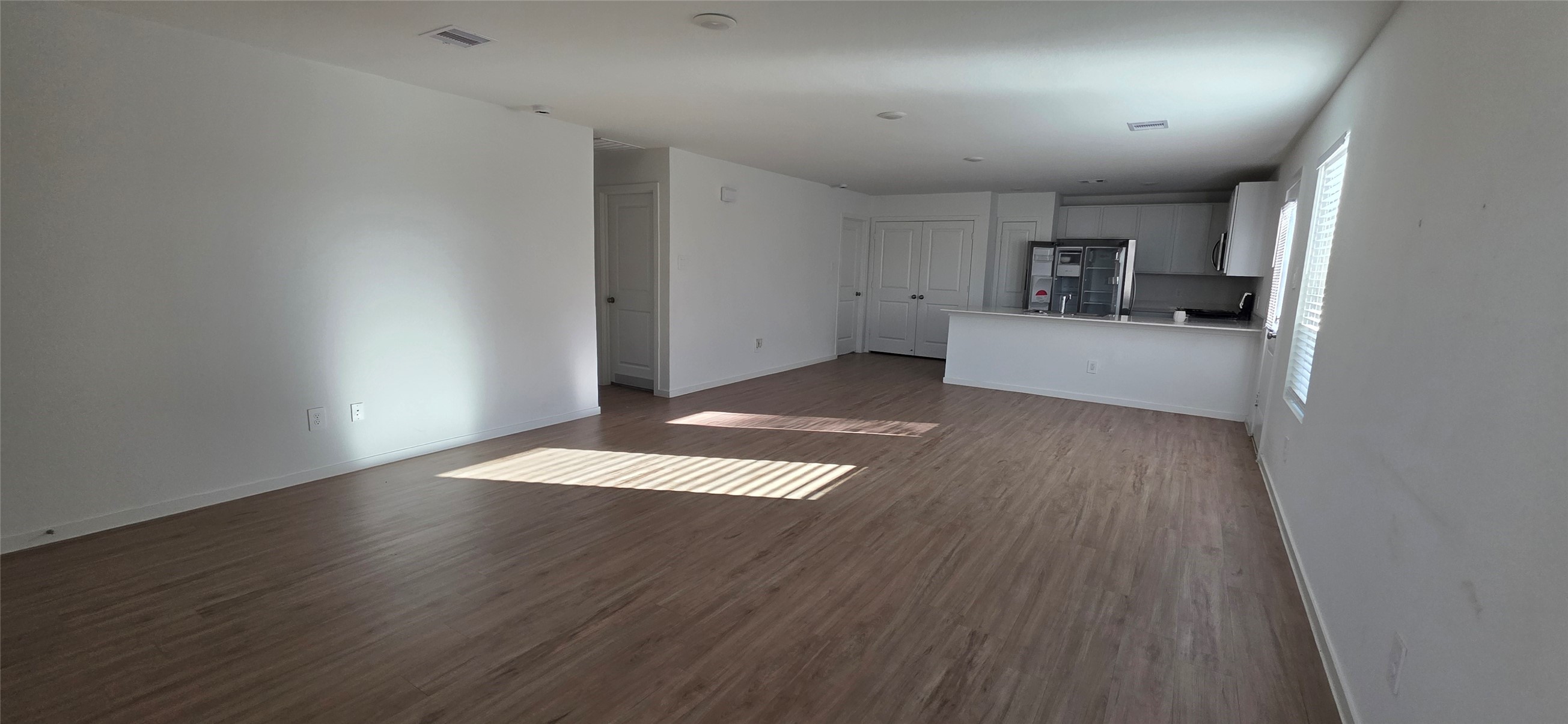 2410 Ridge Oak Drive Conroe, TX 77301 - Photo 3 of 31