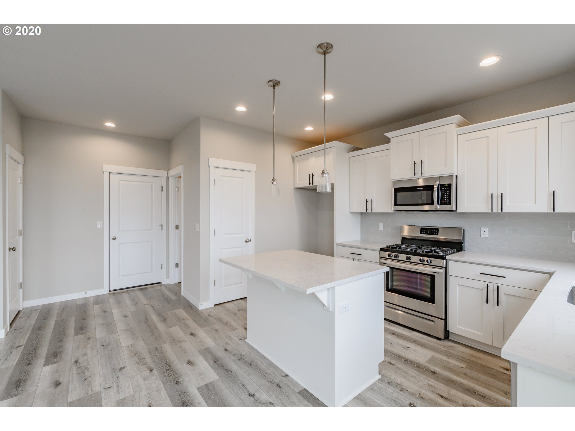 8700 North 2nd Loop, Unit LT87 Ridgefield, WA 98642 - Photo 4 of 15