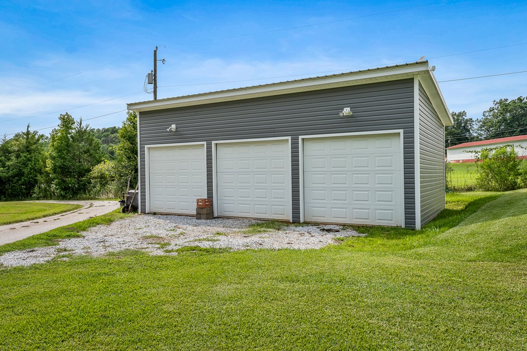 225 Folly Farm Road Greenwood, SC 29649 - Photo 45 of 46 Gallery Image 45