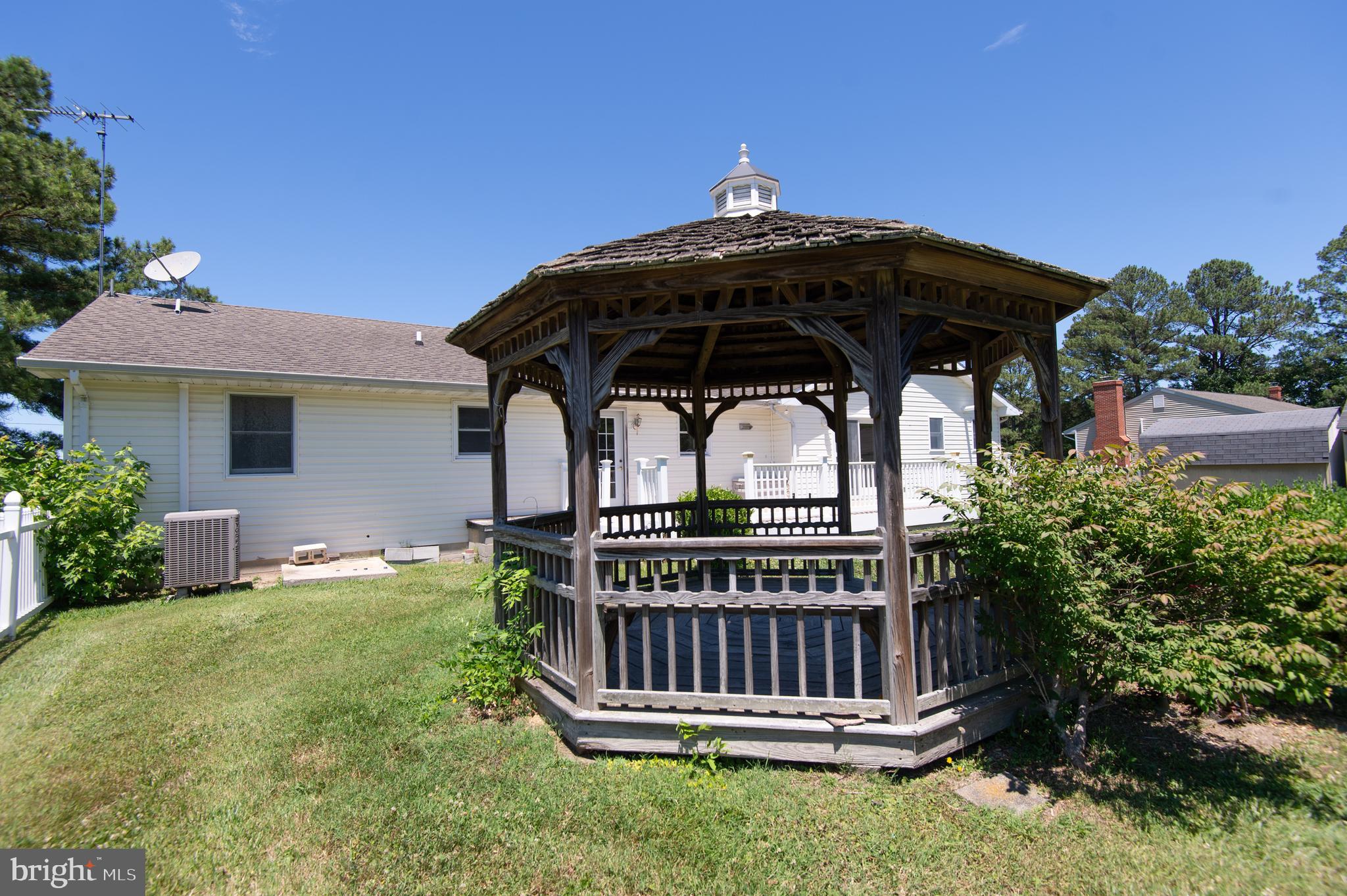 9818 Tilghman Island Road McDaniel, MD 21647 - Photo 38 of 38 gazebo