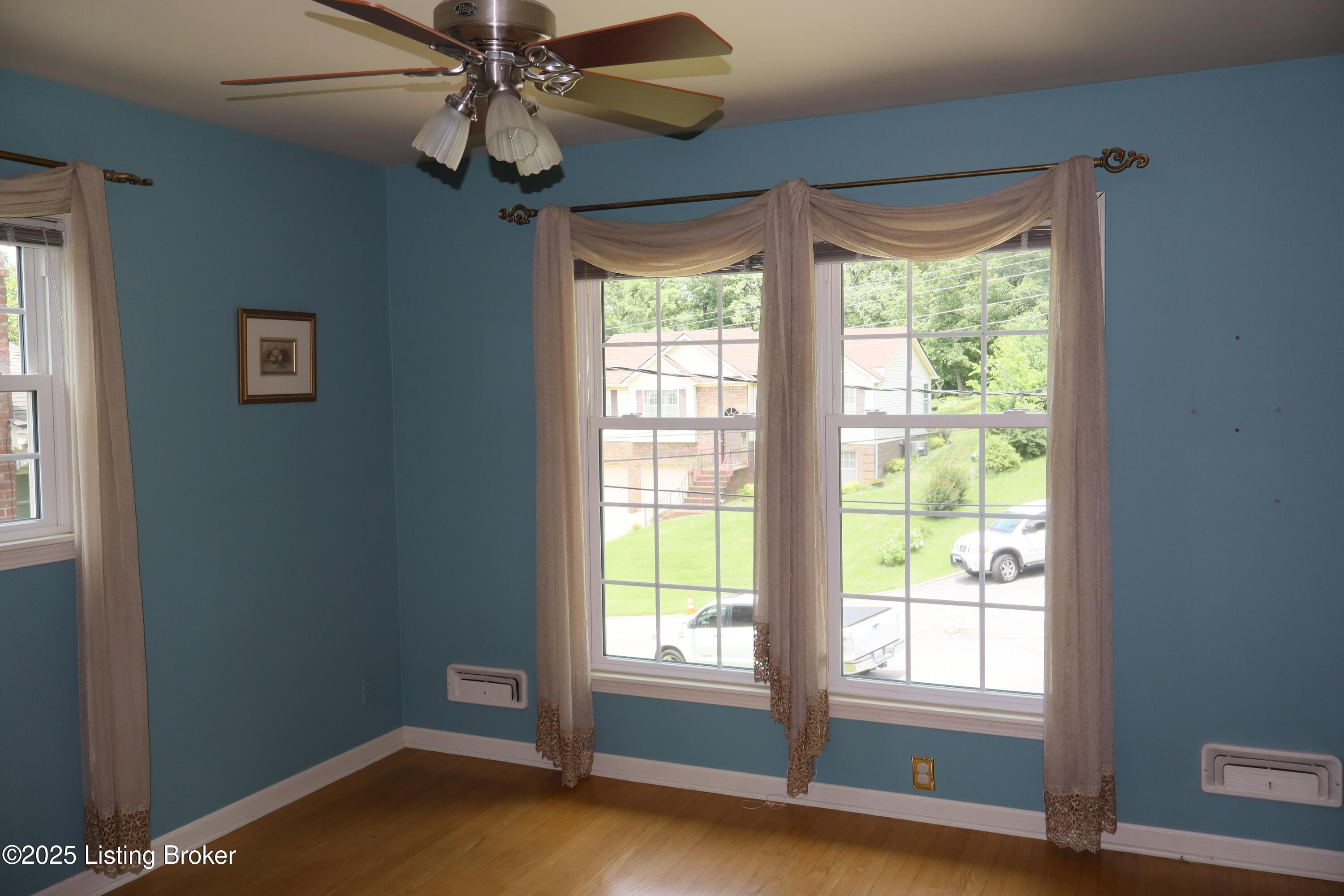 502 Hill Ridge Road Louisville, KY 40214 - Photo 25 of 45 IMG_0428