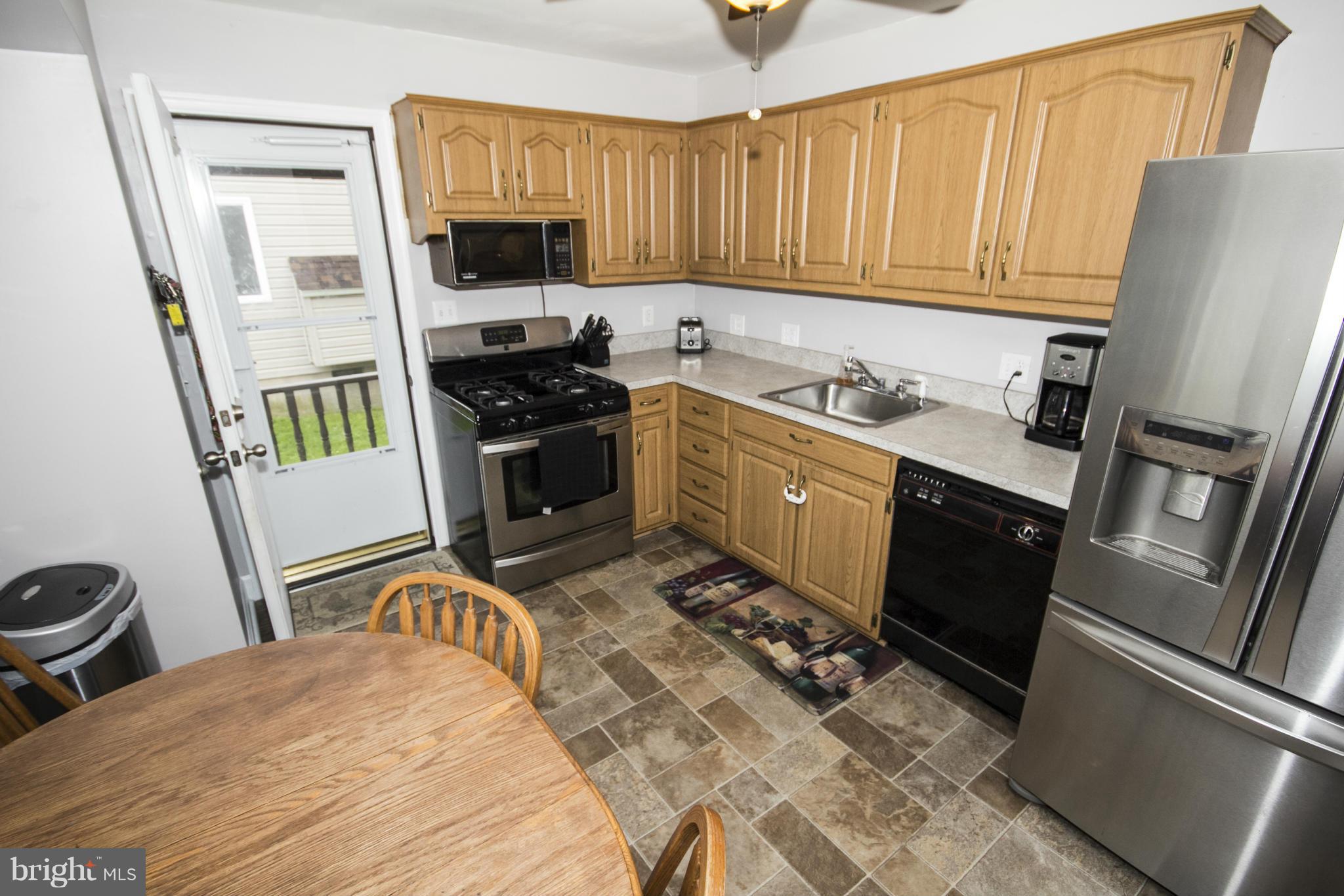 7705 Beekay Road Baltimore, MD 21219 - Photo 9 of 25 Kitchen