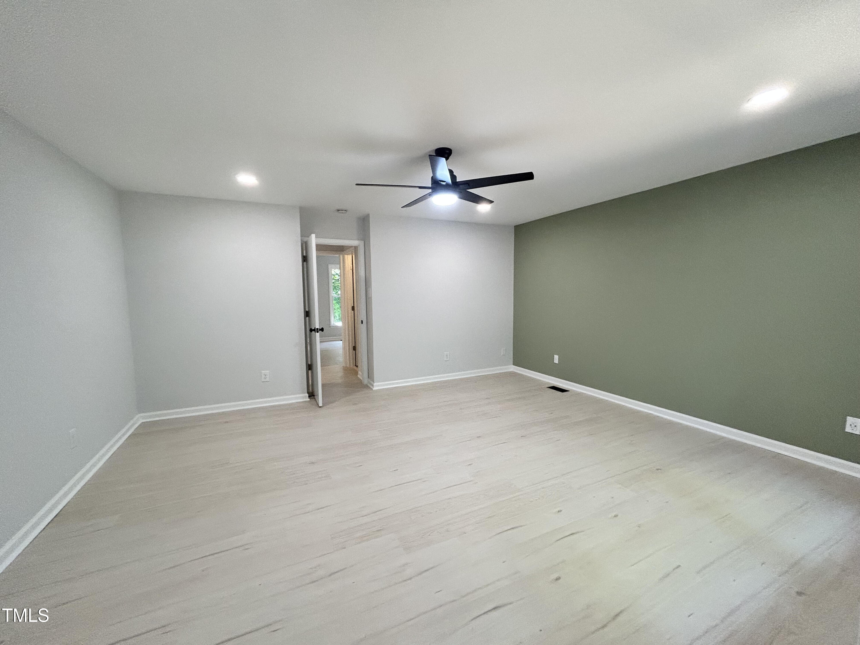 1116 Temple Street Raleigh, NC 27609 - Photo 16 of 35 master