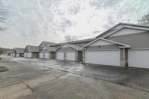 $300,000 | 5126 North Walbridge Avenue, Madison, WI 53714