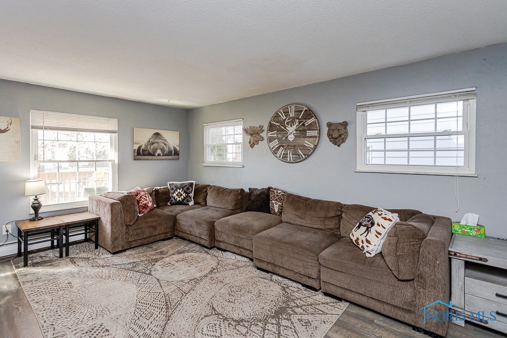 4128 Oak Crest Road Toledo, OH 43623 - Photo 11 of 50 Gallery Image 11