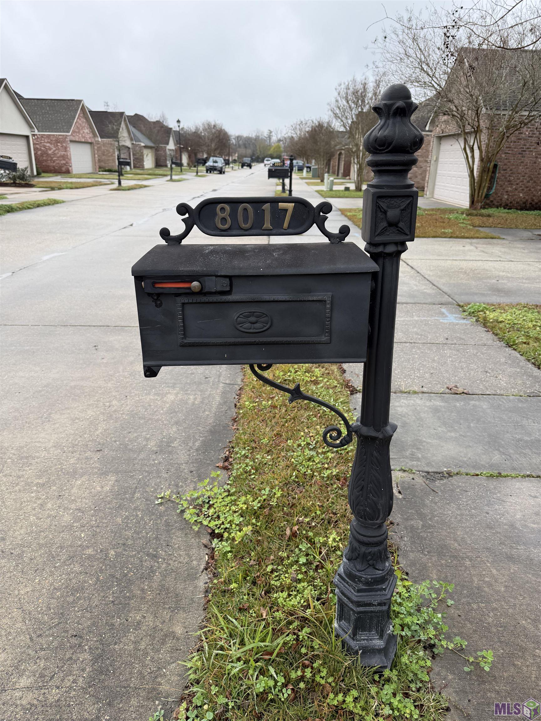 8017 Seville Court Baton Rouge, LA 70820 - Photo 2 of 24