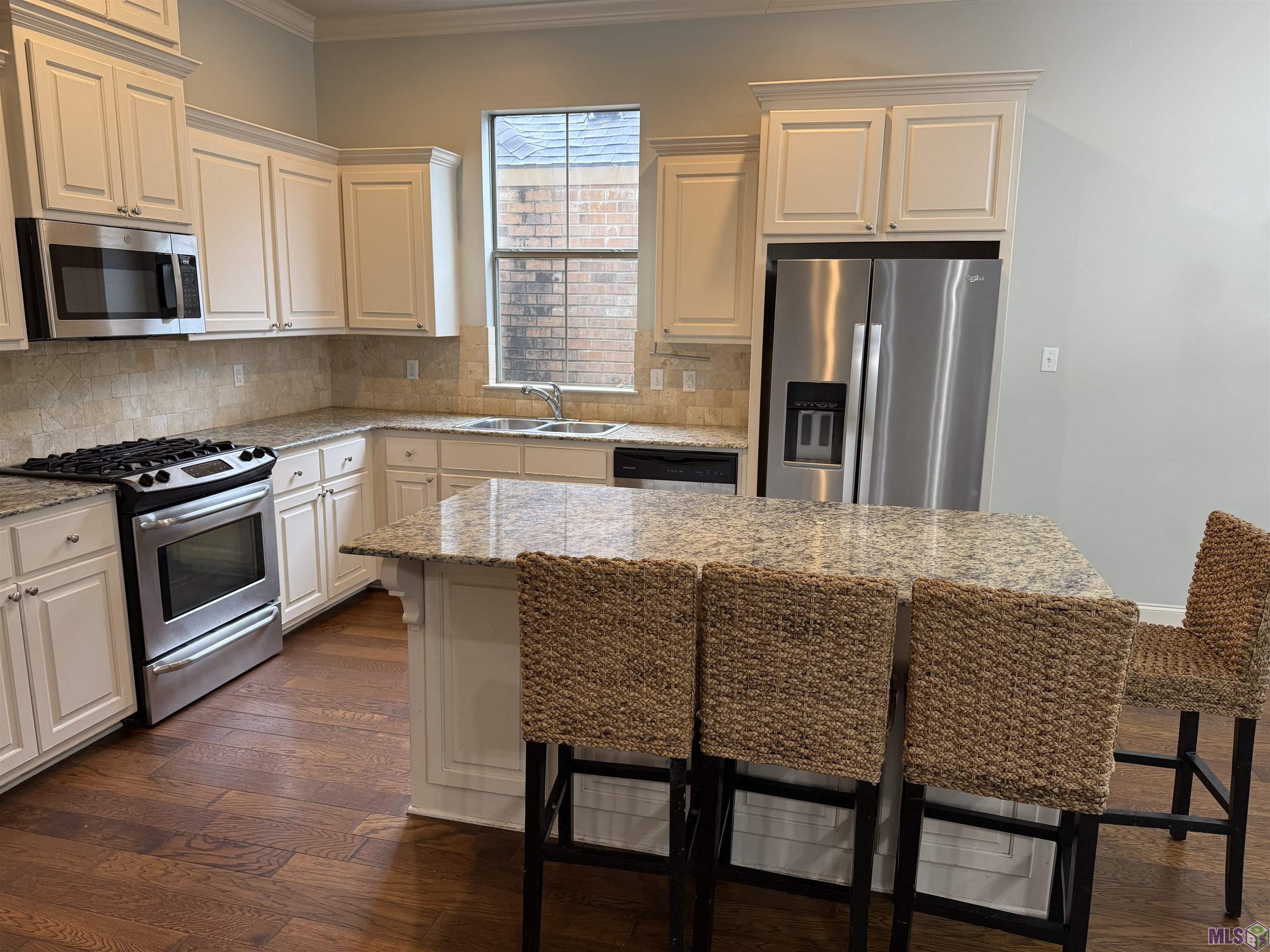 8017 Seville Court Baton Rouge, LA 70820 - Photo 6 of 24