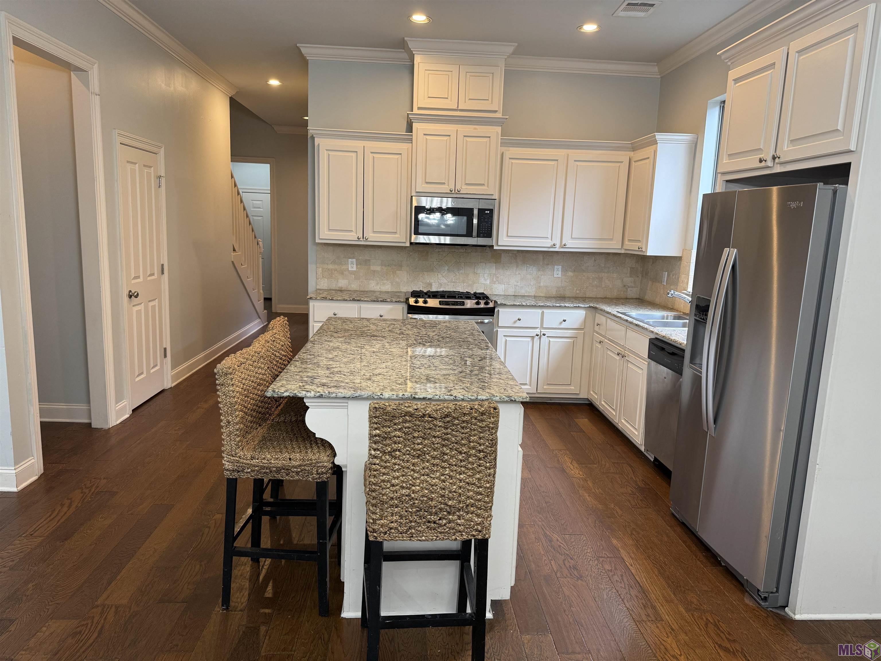 8017 Seville Court Baton Rouge, LA 70820 - Photo 7 of 24