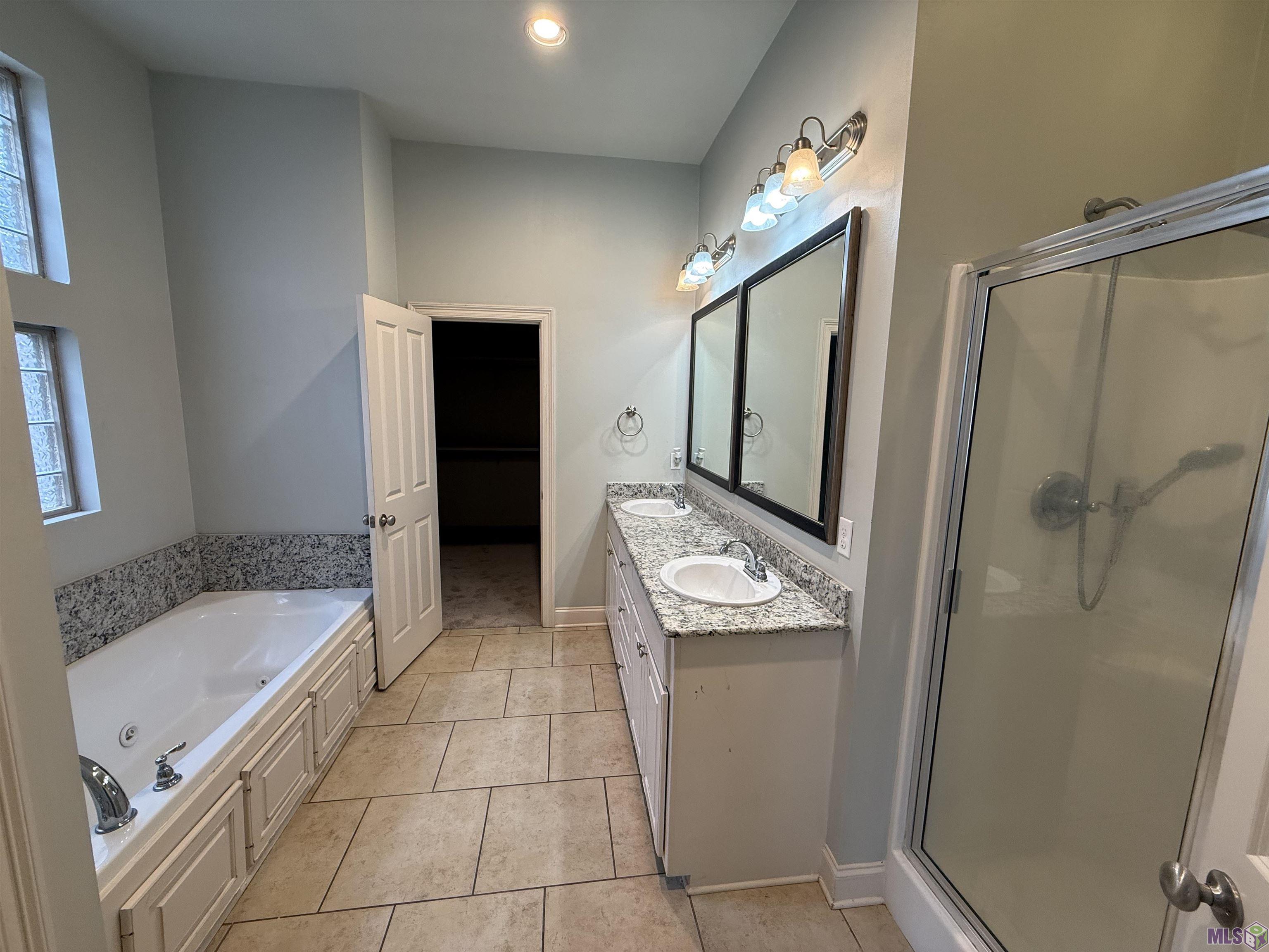 8017 Seville Court Baton Rouge, LA 70820 - Photo 9 of 24