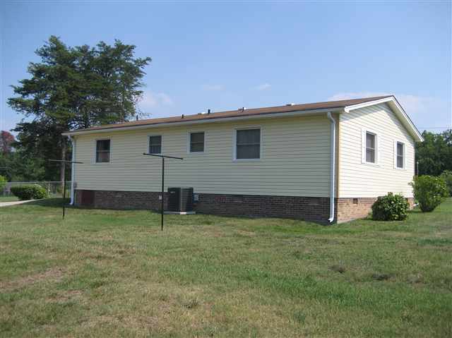 101 Bane Road Taylors, SC 29687 - Photo 3 of 7 Gallery Image 3