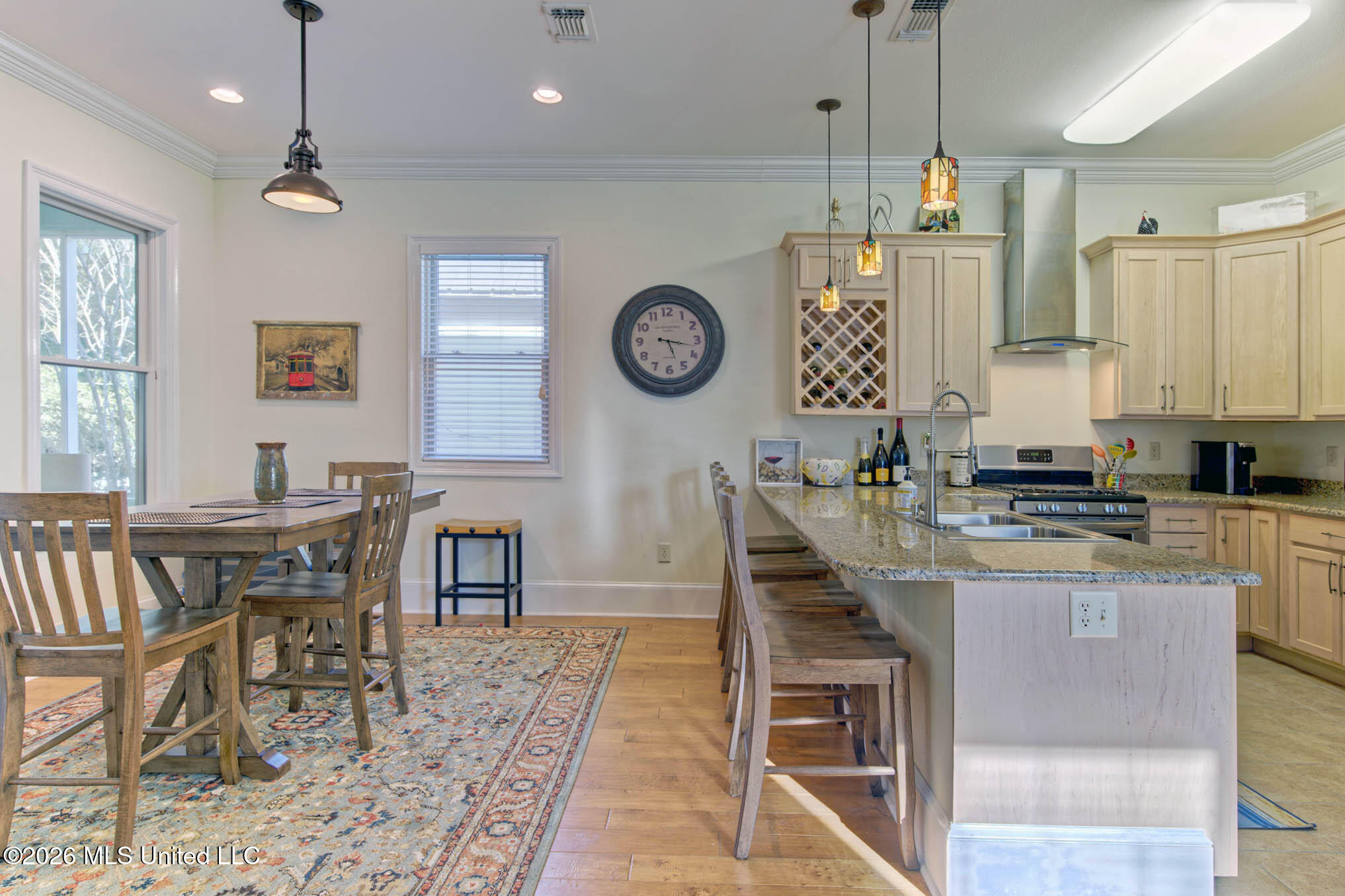 37 Chapel Hill Road Bay St. Louis, MS 39520 - Photo 21 of 44 28Interior02_DxO