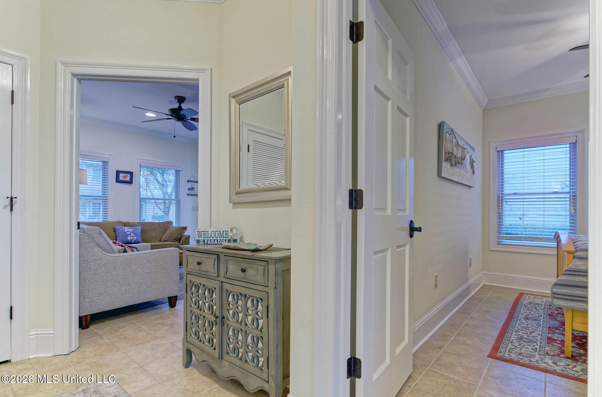 37 Chapel Hill Road Bay St. Louis, MS 39520 - Photo 30 of 44 79Interior02_DxO