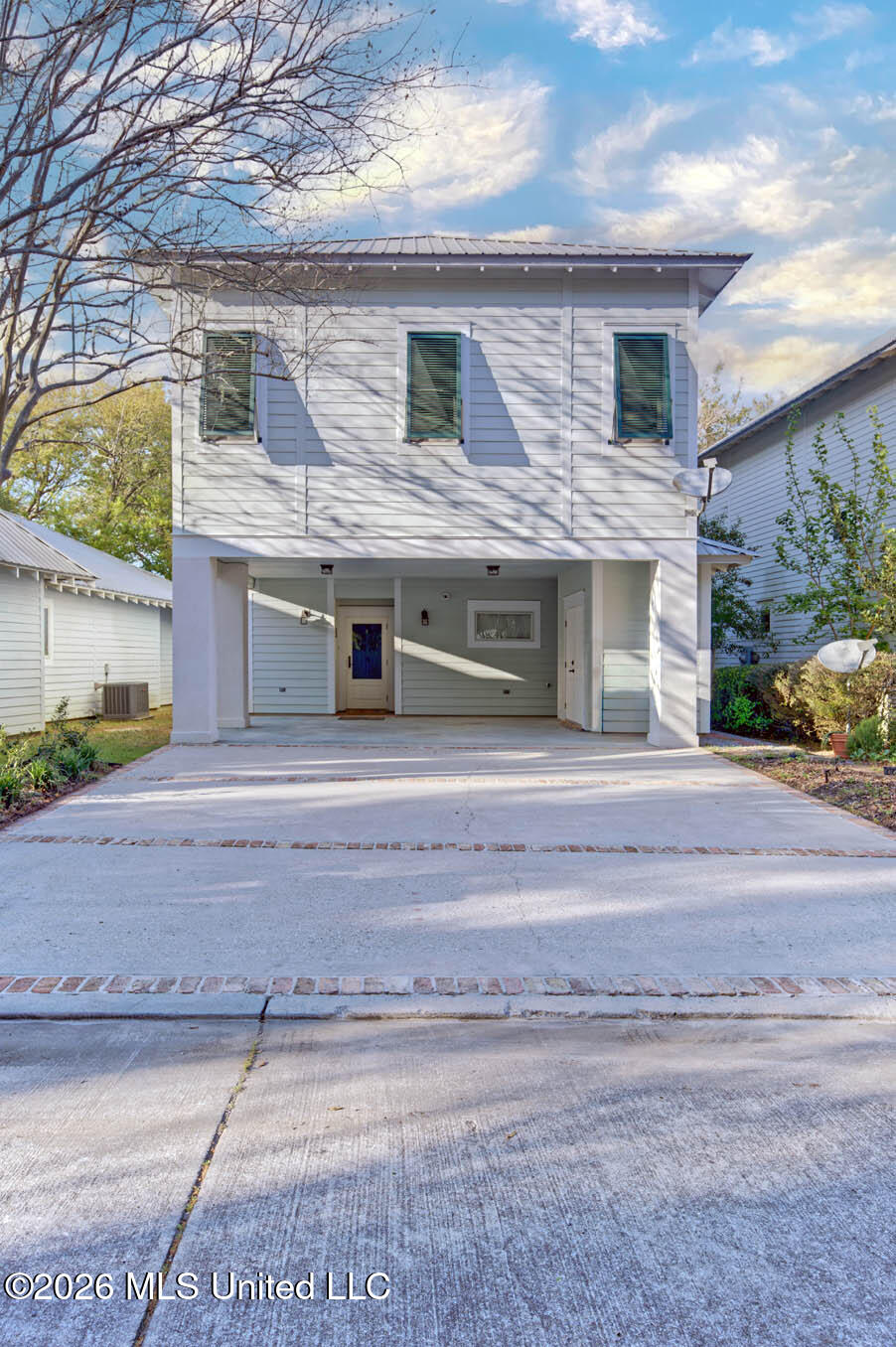 37 Chapel Hill Road Bay St. Louis, MS 39520 - Photo 40 of 44 53Interior02_DxO