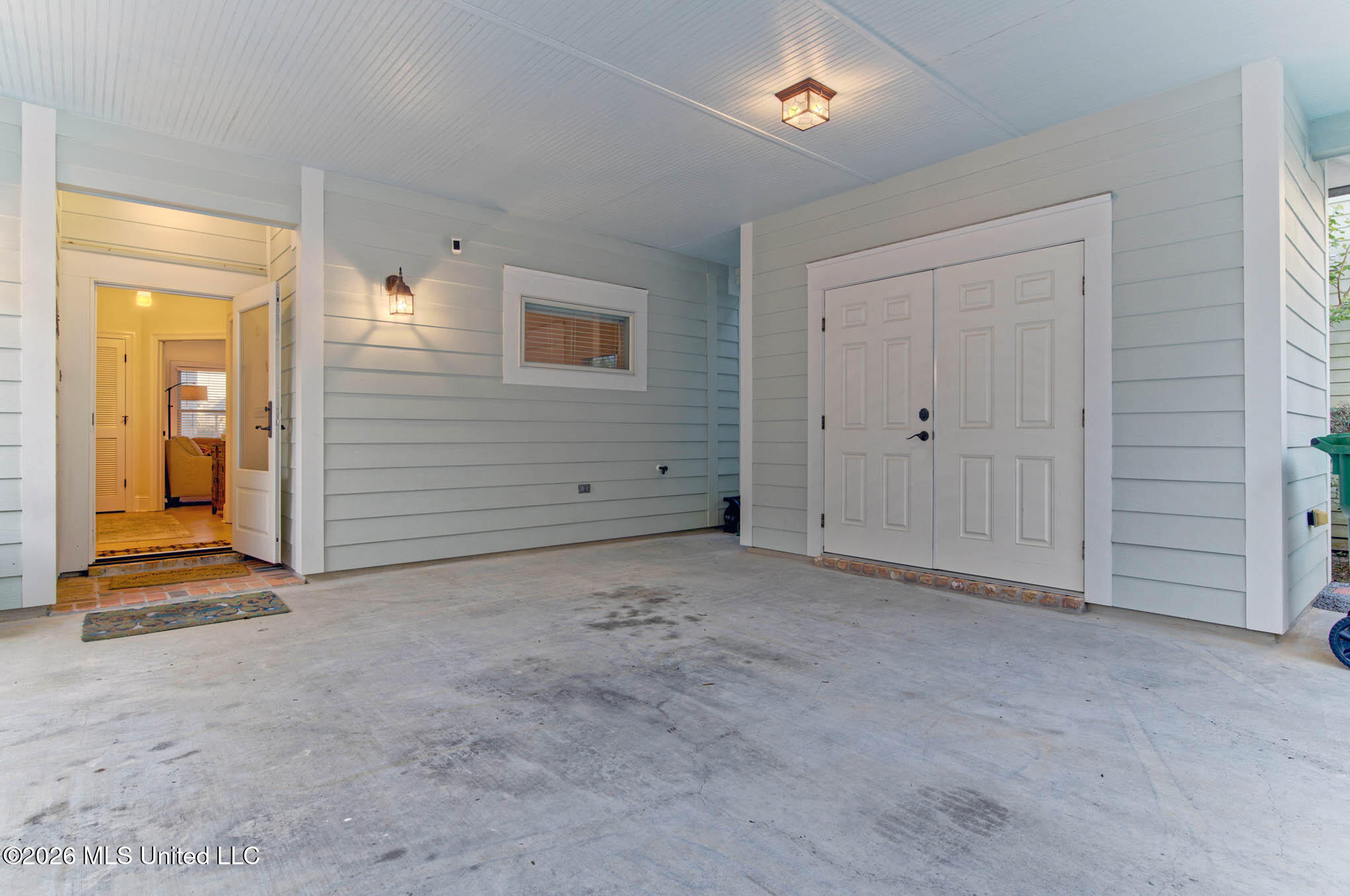 37 Chapel Hill Road Bay St. Louis, MS 39520 - Photo 41 of 44 82Interior02_DxO