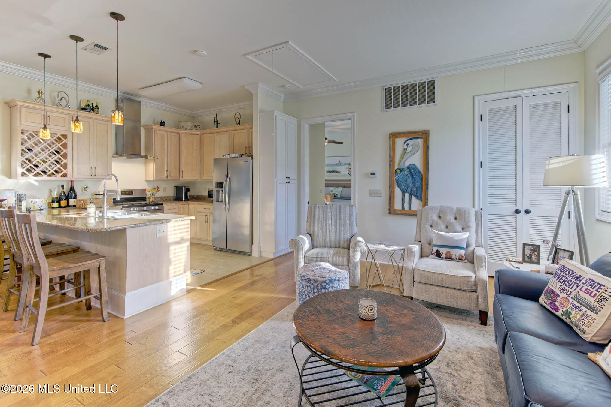 37 Chapel Hill Road Bay St. Louis, MS 39520 - Photo 5 of 44 58Interior02_DxO