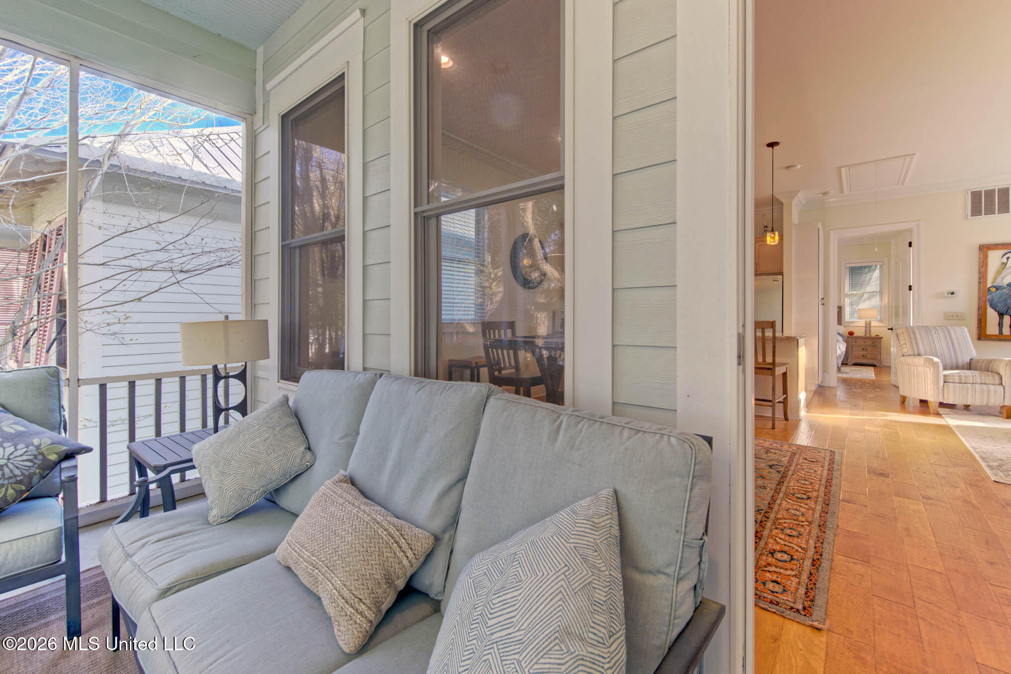 37 Chapel Hill Road Bay St. Louis, MS 39520 - Photo 10 of 44 37Interior02_DxO