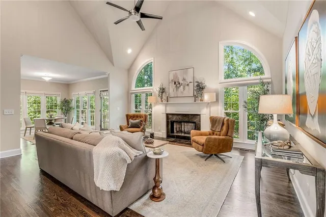 $685,000 | 4222 Terrace Court Southeast, Smyrna, GA 30082