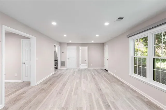 $685,000 | 4222 Terrace Court Southeast, Smyrna, GA 30082