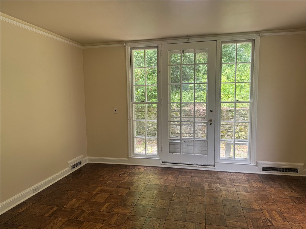 134-150 High Road Corning, NY 14830 - Photo 4 of 11