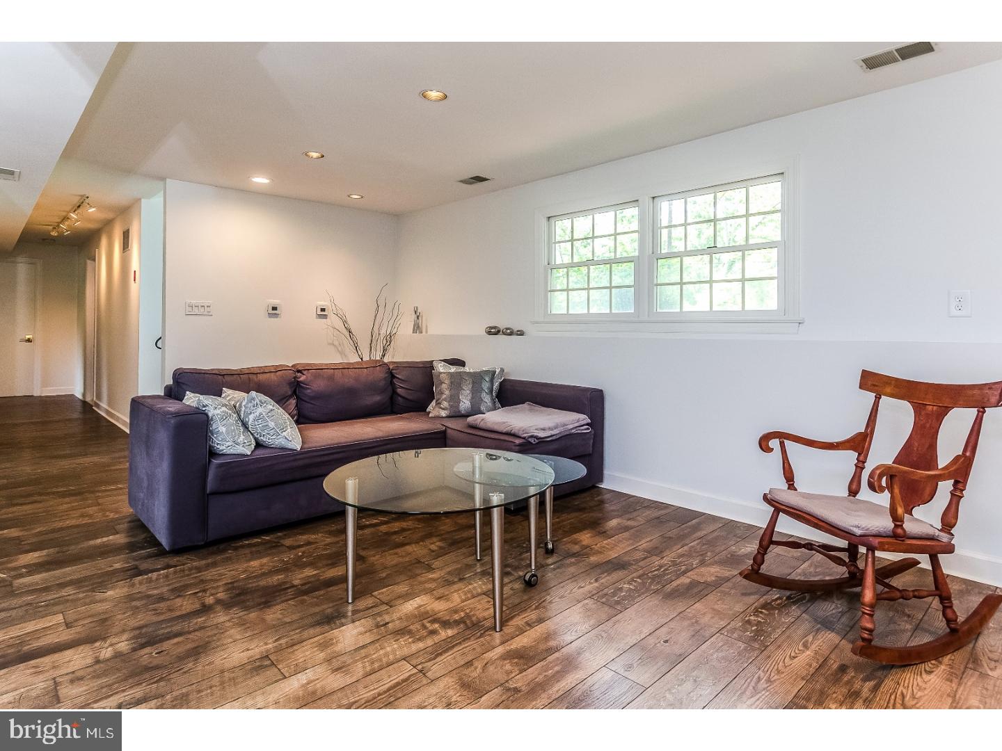 31 Van Kirk Road Lawrence Township, NJ 08648 - Photo 13 of 21 Den