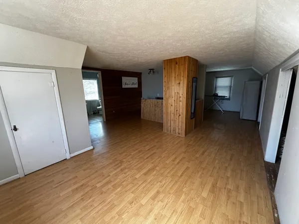 $159,900 | 517 North Vine Street, Du Quoin, IL 62832