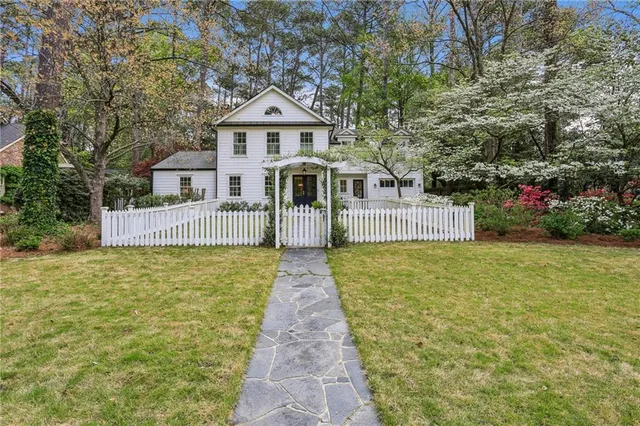 $8,500 | 2415 Oldfield Road Northwest, Atlanta, GA 30327