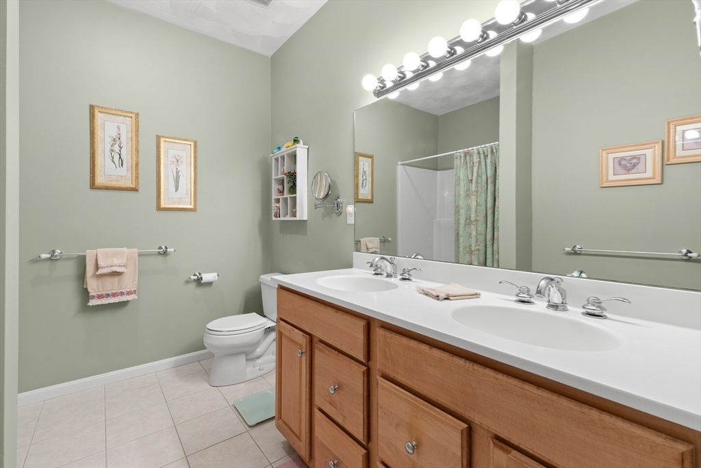 7 Raymond Court, Unit 7 Georgetown, MA 01833 - Photo 16 of 31