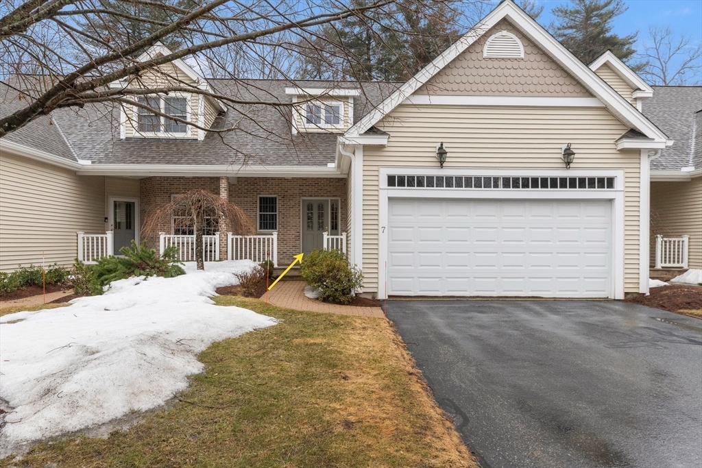 7 Raymond Court, Unit 7 Georgetown, MA 01833 - Photo 2 of 31