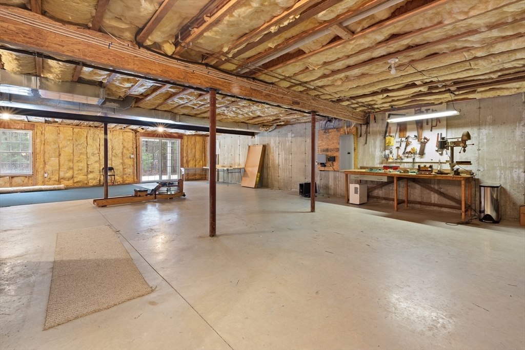 7 Raymond Court, Unit 7 Georgetown, MA 01833 - Photo 25 of 31