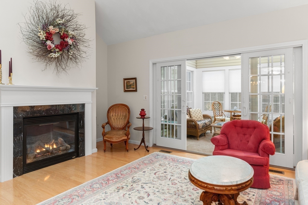 7 Raymond Court, Unit 7 Georgetown, MA 01833 - Photo 8 of 31