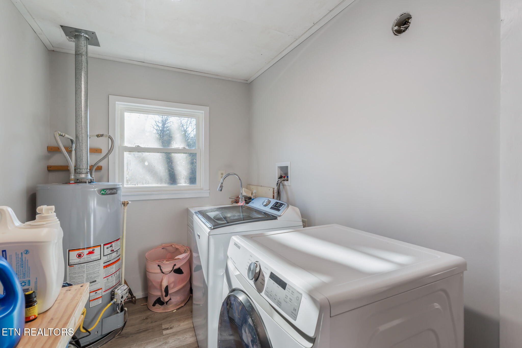 1514 Cherokee Road East Crossville, TN 38572 - Photo 14 of 36 19-web-or-mls-1514 Cherokee Road E-13