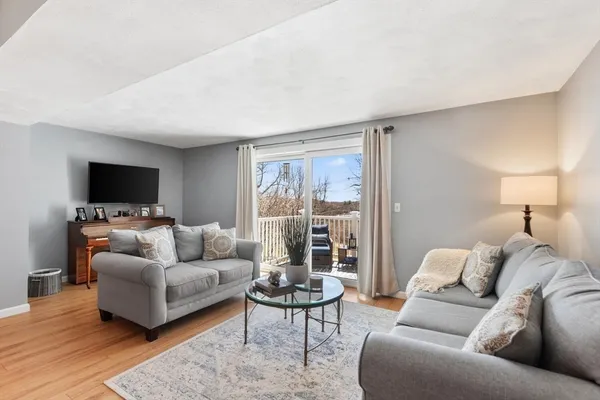 $3,600 | 320 Newbury Street, Unit 507, Danvers, MA 01923